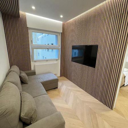 Bilocale Luxury A 50 Mt Dalla Stazione Di Milano Διαμέρισμα Εξωτερικό φωτογραφία