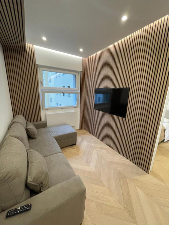 Bilocale Luxury A 50 Mt Dalla Stazione Di Milano Διαμέρισμα Εξωτερικό φωτογραφία
