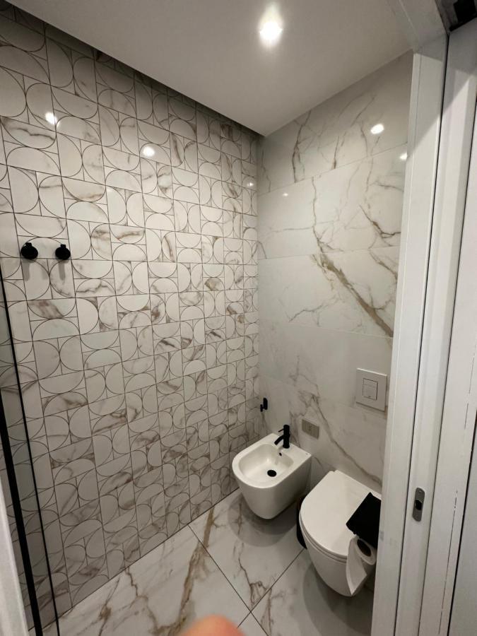 Bilocale Luxury A 50 Mt Dalla Stazione Di Milano Διαμέρισμα Εξωτερικό φωτογραφία